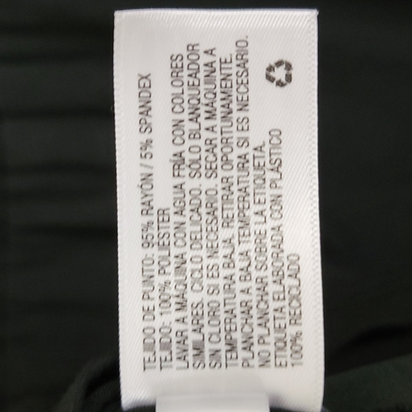 NWT And Eawy New Black Floral Sleeveless Top L - Picture 10 of 12